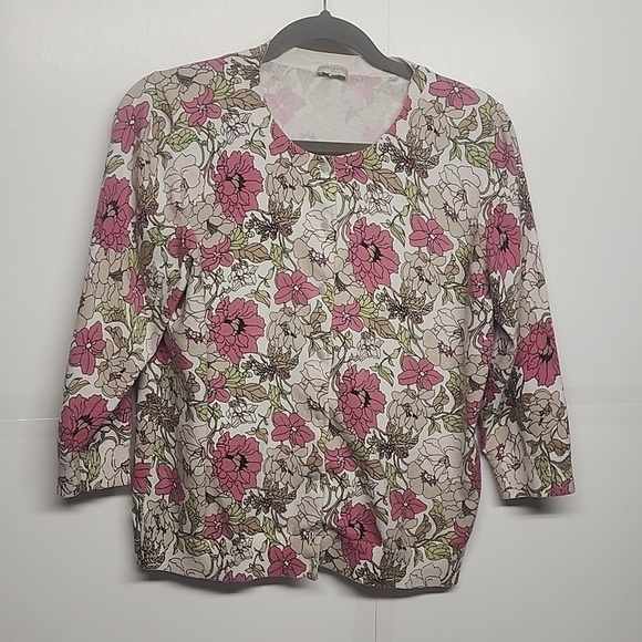 Talbots Sweaters - Talbots feminine flower beautiful soft pink/ whit/cream lightweight, sweater.